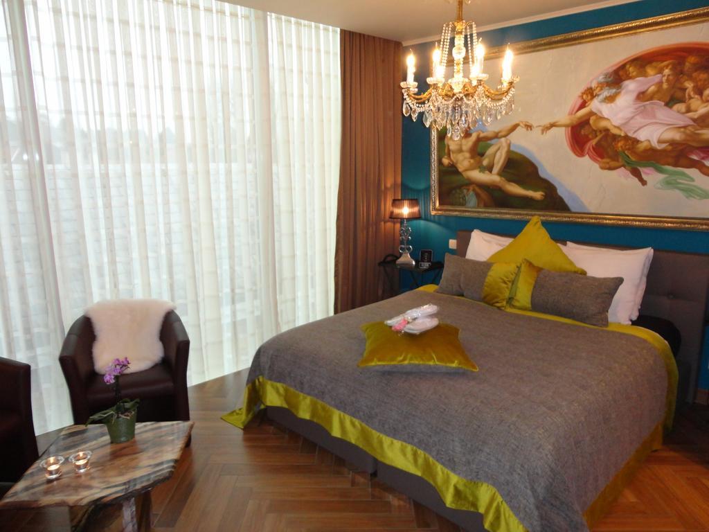 Art Of Dreams Deluxe 4 Stars Bed & Breakfast Laakdal ภายนอก รูปภาพ